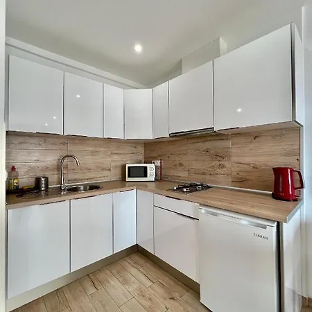Crissol Apartment *